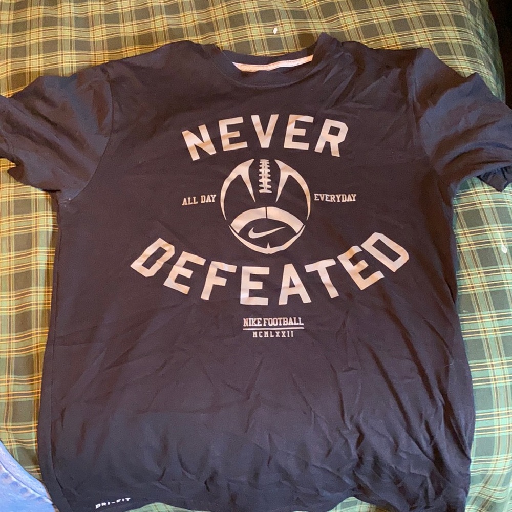 Nike work out shirt